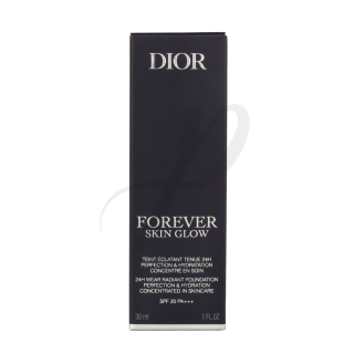 Dior Skin Forever Found Glow 2.5N