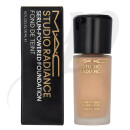 Studio Radiance Serum-Powered Foundation - NC15 30ml