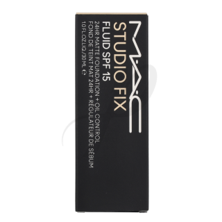 Studio Fix Fluid Foundation SPF15 - NC10 30ml