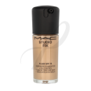 Base de maquillaje fluida Studio Fix SPF15 de MAC