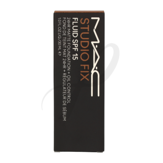 Base de maquillaje fluida Studio Fix SPF15 de MAC