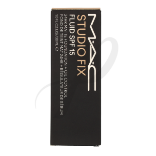 MAC Studio Fix Fluid Foundation SPF15