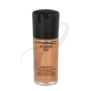 Base de maquillaje fluida Studio Fix SPF15 de MAC