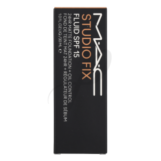 Base de maquillaje fluida Studio Fix SPF15 de MAC