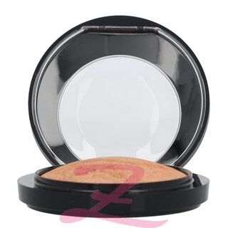 MAC Mineral Skinfinish Global Glow